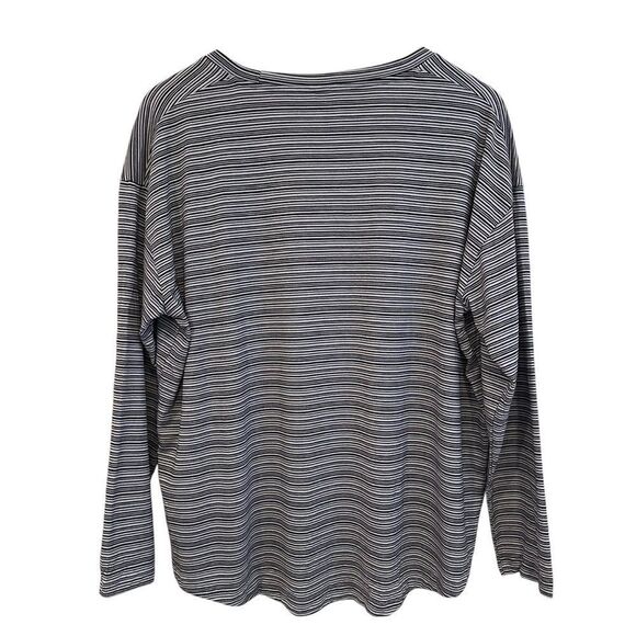 Athleta Cloudlight Stratus Striped Black and White Women’s Top Size 1X - Picture 4 of 7